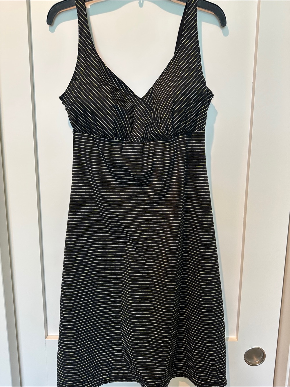 Prana Sleeveless black Striped Dress. Shelf bra w/removable pads. Large